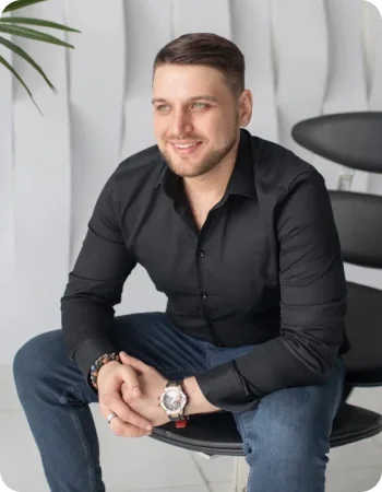 Геннадий Баранов — руководитель компании